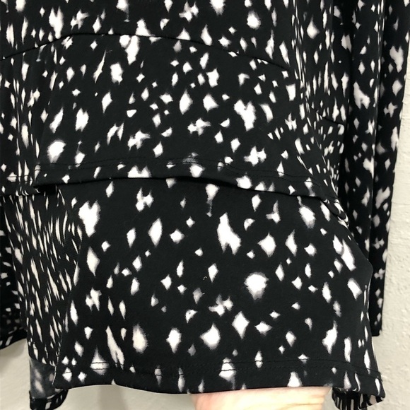 ELLEN TRACY - BLACK & WHITE SLINKY TOP / BLOUSE- SZ LARGE -GREAT CONDITION - B14 - Picture 11 of 13